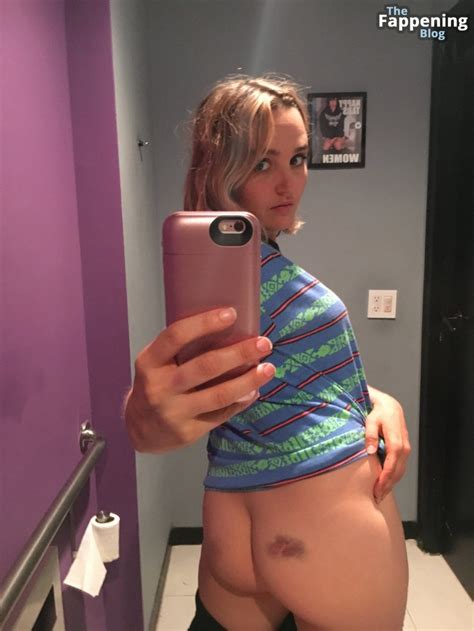 Chloe Fineman Nude Leaked The Fappening Photos Thefappening