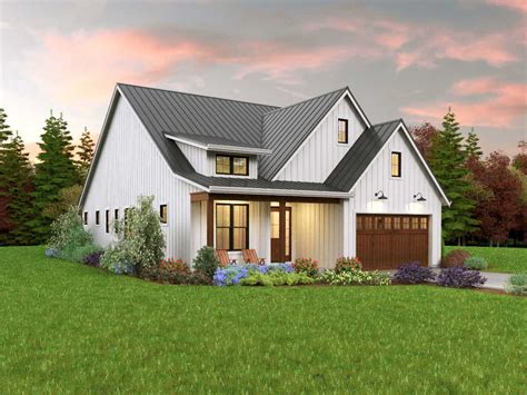 Modern Farmhouse House Plan 3 Bedrooms 2 Bath 1552 Sq Ft Plan 74 915