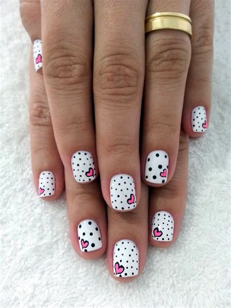 55 Cute Valentine Nail Art Designs to Wear your Feelings - Fashion Enzyme