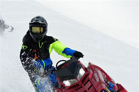 5 Tips for Better Sled Control | SnoWest Magazine