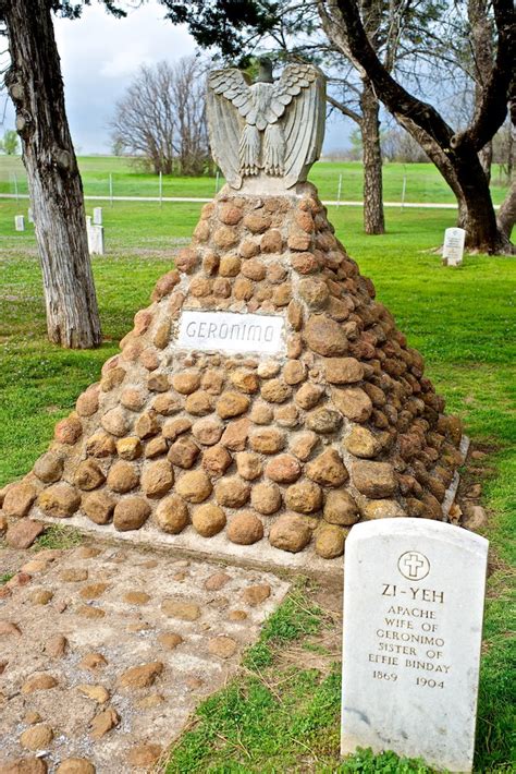 Geronimos Grave Fort Sill Ok Henry Rinne Flickr