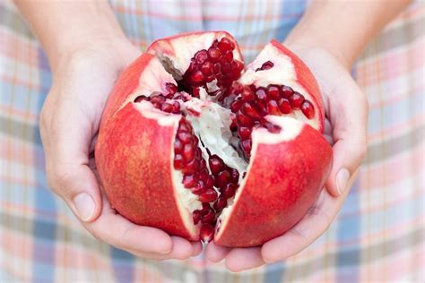 Top 10 Health Benefits Of Pomegranate Women Fitness