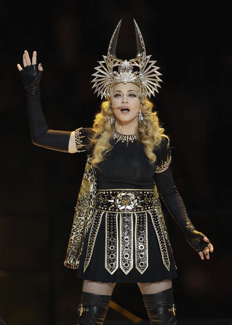 Madonna Super Bowl Xlvi Halftime Show [2012 Pop Hdtv]