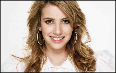 Emma Roberts - Celebrity Blog