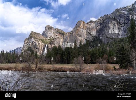 Yosemite Valley View Stock Photo - Alamy