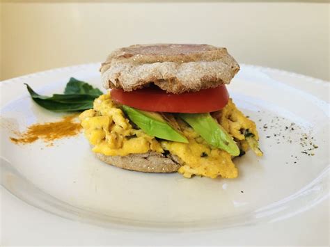 Quick And Easy Egg Mcmuffin Style Sandwich Waffle Sandwich Breakfast