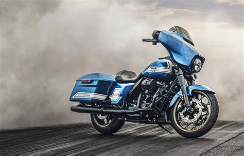 Harley Davidsons New Fast Johnnie Collection Hot Bike Magazine