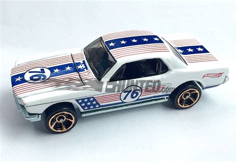 T Hunted BOMBA Uma nova série da Hot Wheels em homenagem à bandeira dos EUA