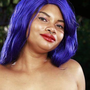 Seductive Chubby Amateur Rojo Montana Loves To Get Naked In The Garden Photos