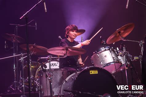 COMIC SANS AMYL AND THE SNIFFERS Le Bikini Toulouse Vecteur Magazine