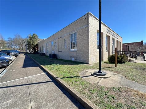 101 Broadway St S, Siloam Springs, AR 72761 - Office for Sale | LoopNet