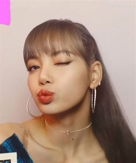 𝗟𝗜𝗦𝗔 On Instagram One Word Beautiful😩💖 ` Blackpink 블랙핑크 Lisa 리사