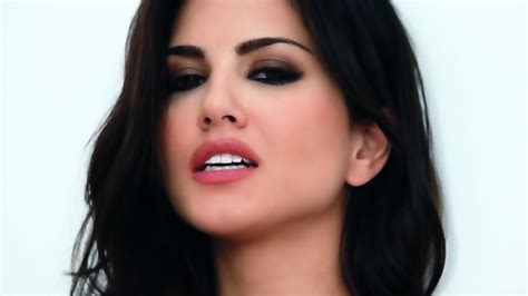 Sunny Leone Solo Pussy Fingering Watch Full Hd Video