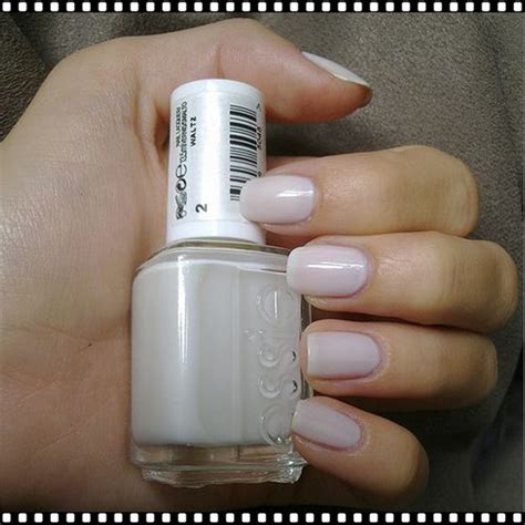 Essie Polish Waltz 337 Tdi Inc