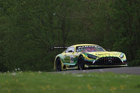 GT World Challenge Europe WINWARD auf Pole für Rennen zwei gt place