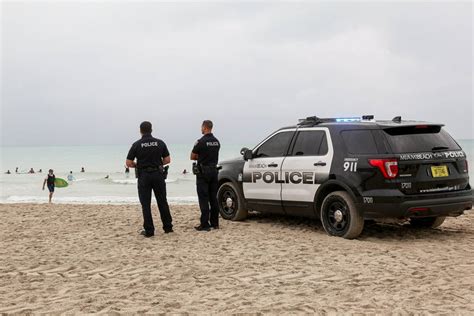 COVID surge hits Miami Beach police, fire-rescue personnel | Miami Herald