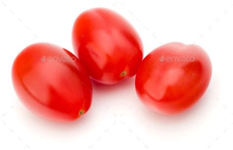 Fresh Plum Tomato