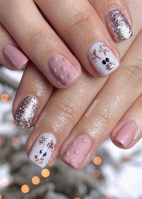 30 Christmas And Holiday Nail Designs For Every Taste Glitter