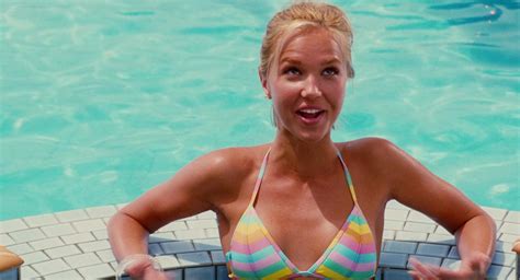 Naked Arielle Kebbel In Aquamarine