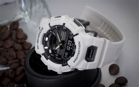 Casio G Shock G Squad Gba Adr Black Digital Analog Dial White