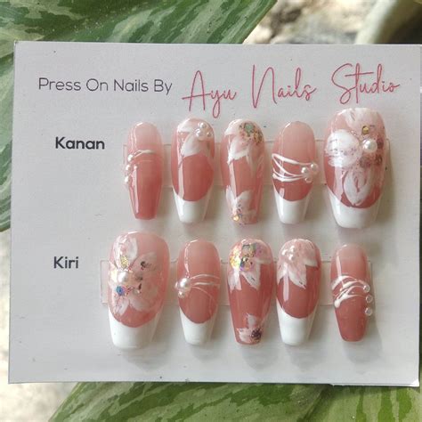 Press On Nails Kuku Palsu Awet Murah Soft Nude Motif Bunga Cantik Kuku Tebal Free Toolkits