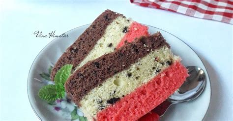 Resep Bolu Kukus Neapolitan Oleh Vina Himatur Cookpad