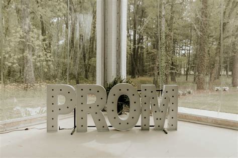 30 Best Prom Theme Ideas for a Memorable Night - The Bash