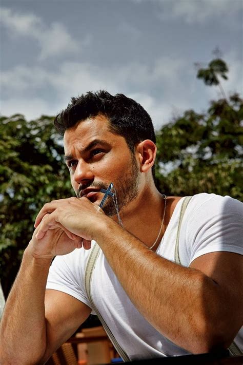 Hot Body Shirtless Indian Bollywood Model Actor November