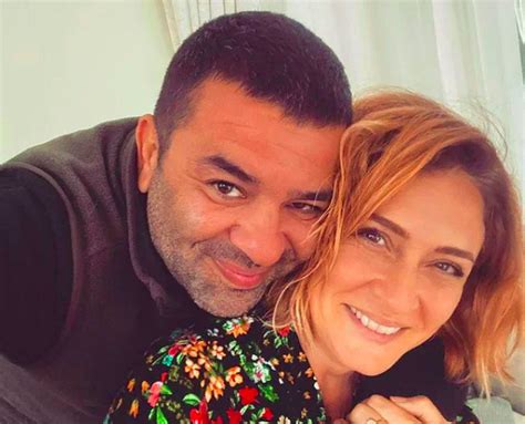 Ceyda Düvenci nin Kızı Melisa dan Heyecanlandıran Haber Nil