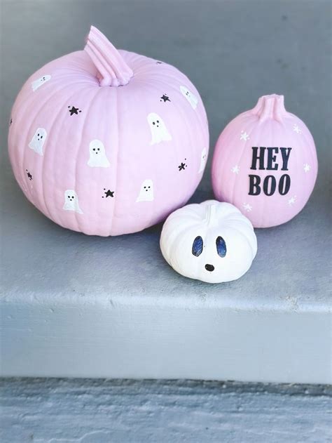 Girly Pink Halloween Pumpkin Painting Diy Halloween Pumpkins Painted Cute Pumpkin Carving