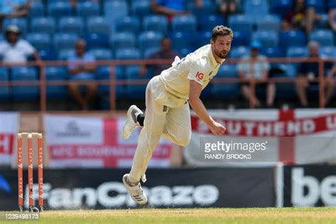 Chris Woakes Bowling Photos and Premium High Res Pictures - Getty Images