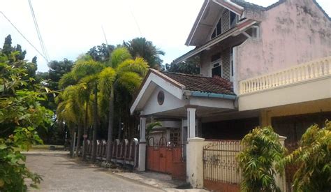 Dijual Rumah Halaman Luas Komplek Pusri Sukamaju Kenten Palembang IN