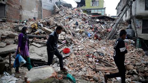 Zahl Der Todesopfer Nach Erdbeben In Nepal Steigt Auf Ber News