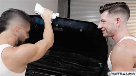 Sweaty Hunks Adam Ramzi And Jordan Starr Fucked At The Garage Eporner