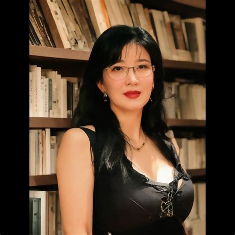 Dream Fuck Vietnamese Milf Mother In Law