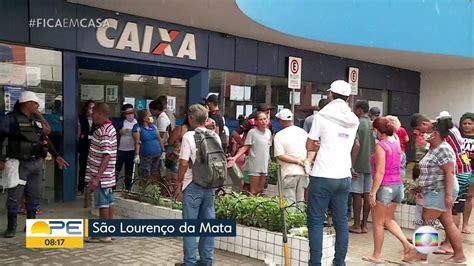 Caixa De São Lourenço Da Mata Registra Fila Mesmo Em Dia De Chuva Bom