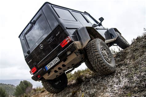 Bask in the off-road glory of the Mercedes-Benz G550 4x4^2 - CNET