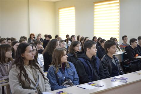 Учні гімназії 237 міста Києва відвідали Університет