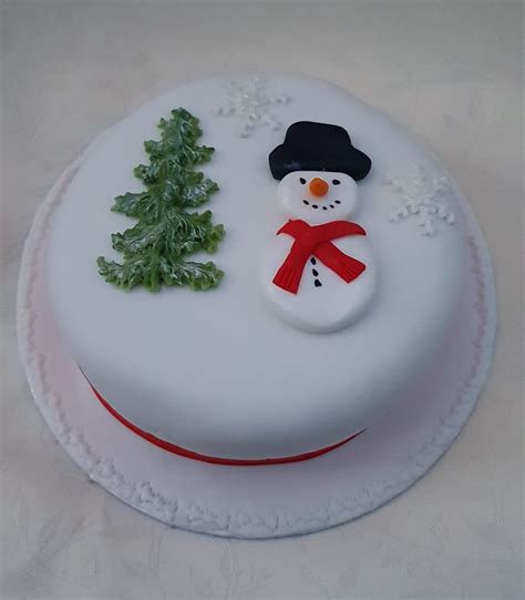 Snowman Christmas Cake