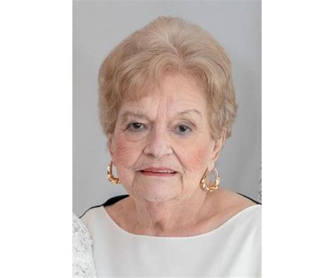 Silvana Dimaio Obituary 2022 Cranston Ri Woodlawn Funeral Home