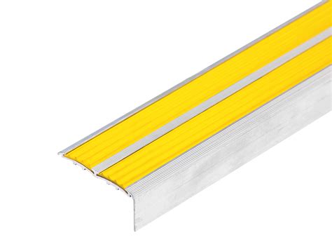 Алюминиевые накладки на ступени Профиль алюминиевый угловой ПУ-02 ...