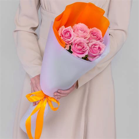 Купить 5 Розовых Роз (60 см.) цена: 999 р. рублей | круглосуточная доставка