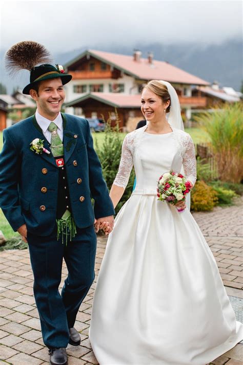 Magdalena Neuner Bei Kirchlicher Hochzeit In Wallgau Bilder