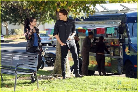 Emmett Surprises Bay On Tonight S Switched At Birth See The Stills Photo 768038 Photo