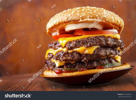 786 Burger Triple Images, Stock Photos & Vectors | Shutterstock