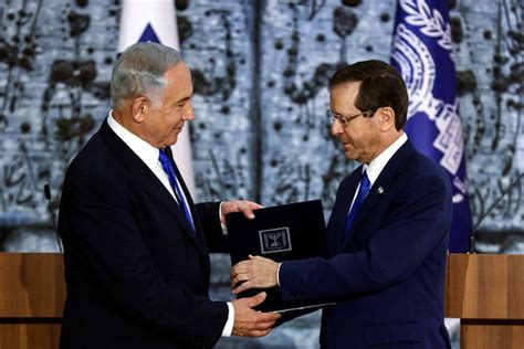 Israels Netanyahu Says He Has Formed New Government Huffpost Latest News