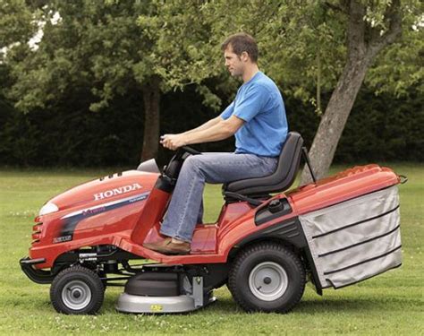 Запчасти для садовых тракторов Honda