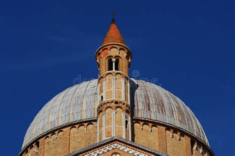 Basilica of Saint Anthony of Padua Stock Photo - Image of monument ...