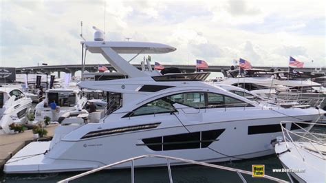 2019 Cruisers Yachts 60 Cantius Yacht At 2019 Miami Yacht Show