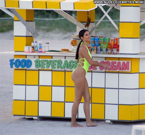 Unknown Straight Bikini Posing Hot Beach Celebrity Beautiful